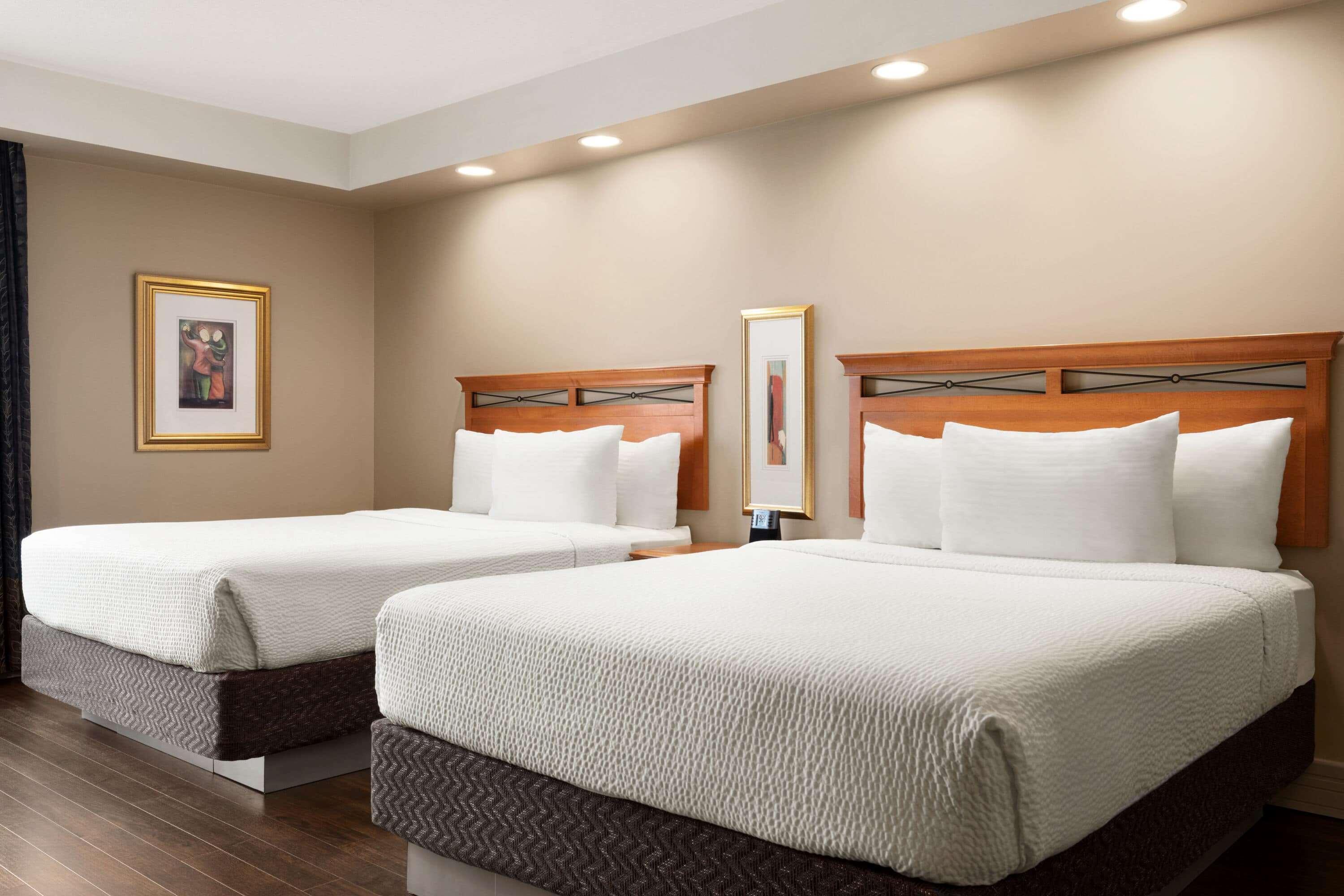 Royal Hotel Calgary, Trademark Collection By Wyndham מראה חיצוני תמונה