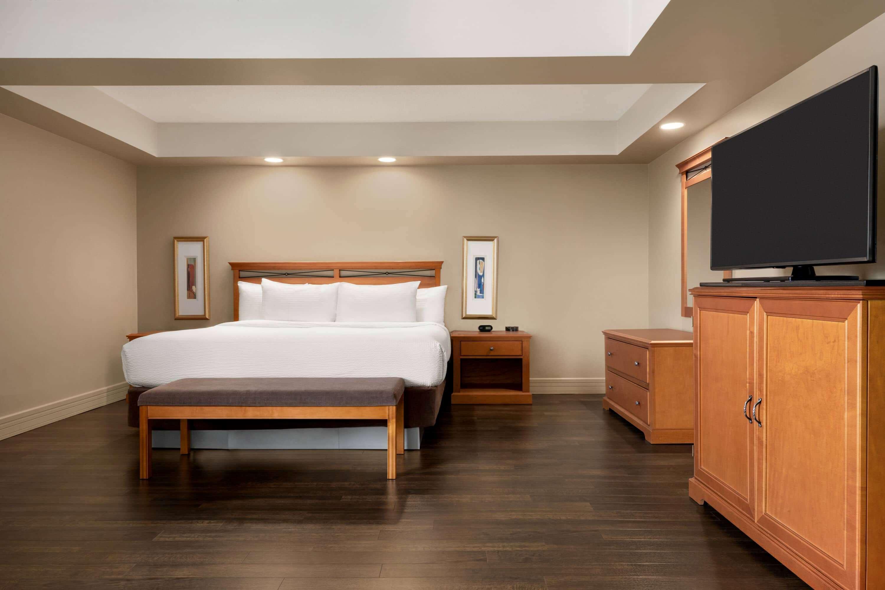 Royal Hotel Calgary, Trademark Collection By Wyndham מראה חיצוני תמונה